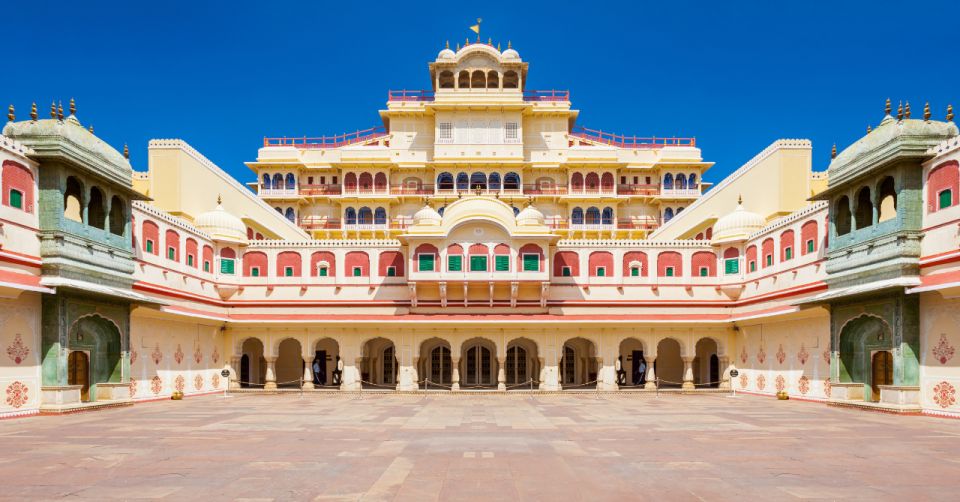4-Days Private Golden Triangle Tour: Delhi, Agra & Jaipur - Private driver and guides: why service quality matters here