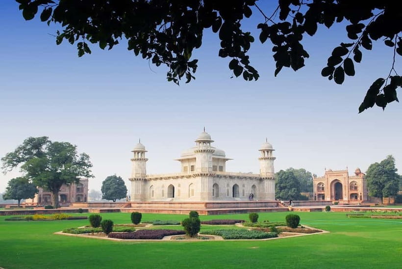 Agra: Baby Taj and Mehtab Bagh Sunset Viewpoint Tour - A smart 2.5-hour plan for Baby Taj first, sunset after