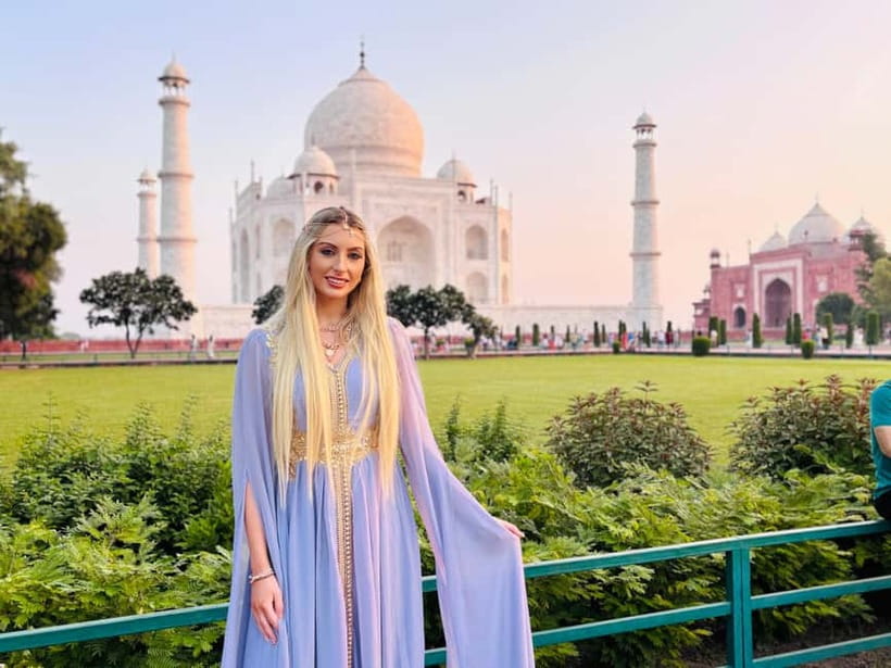 Agra Local Sightseeing with Sunrise or Sunset Experience - Entering the Taj Mahal with skip-the-line access