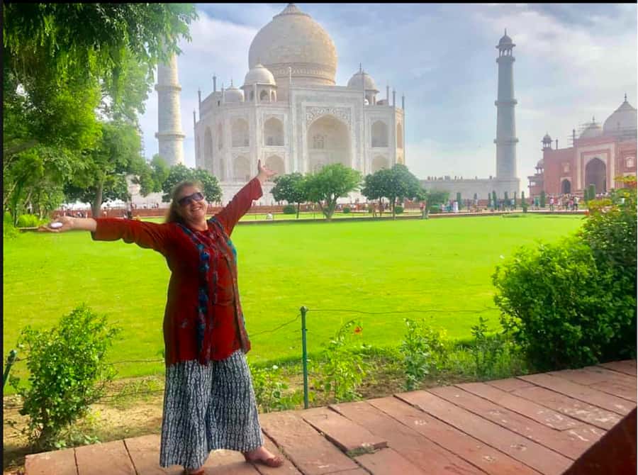 Agra: Premier Tour of Taj Mahal & Agra Fort All Inclusive - Fatehpur Sikri: The 40-km Optional Add-On