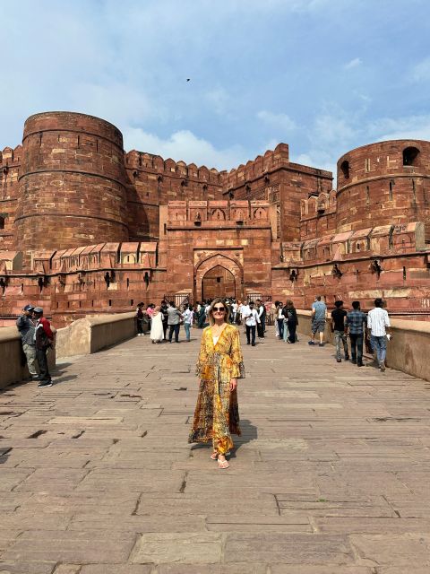 Agra: Skip-the-Line Taj Mahal & Agra Fort Private Tour - Breakfast stop: good break, and you pay your own