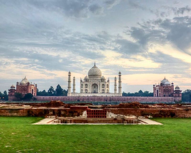 Agra: Skip-The-Line Taj Mahal & Agra Private Tour By Car - What your guide really changes: timing, storytelling, and photo coaching