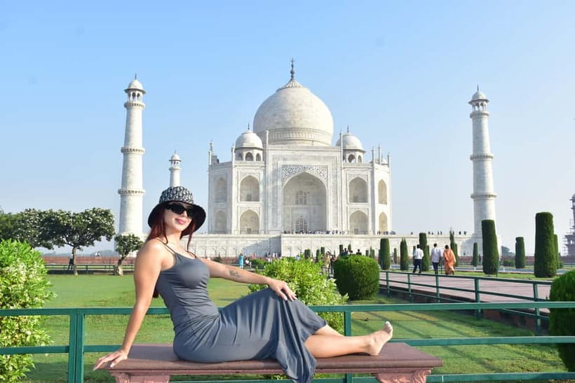 Agra: Skip-the-Line Taj Mahal Guided Tour with Multi Options - Pickup from Agra or Delhi and the private, air-conditioned drive