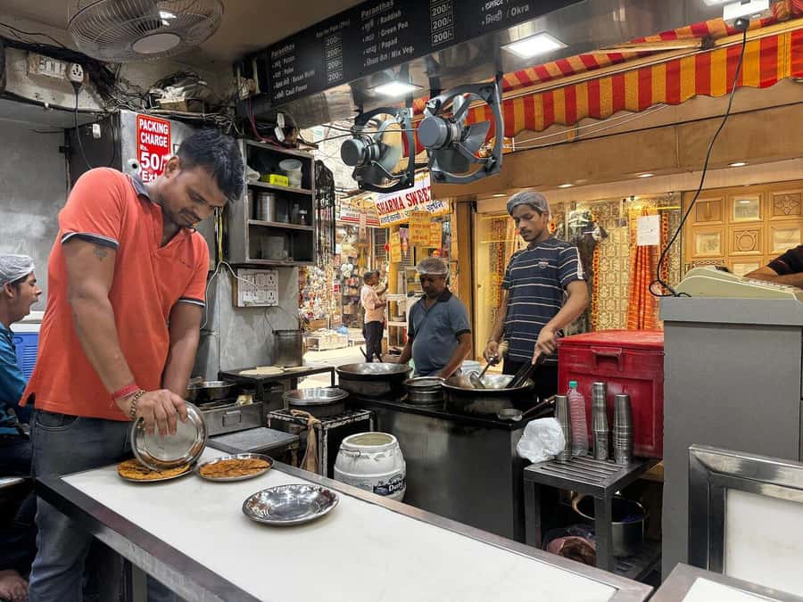 Agra: Street Food Tour with Spice Market on Tuk-Tuk Ride - Spice Market by rickshaw: what you learn when the food aisle becomes a lesson