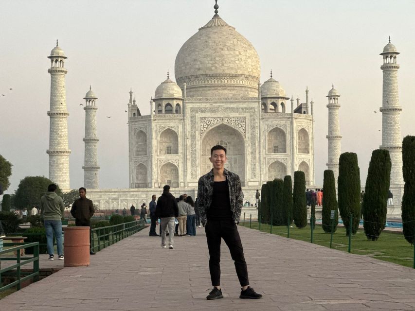 Agra: Taj Mahal and Mausoleum Guided Tour with Skip-the-Line - Skip-the-line entry: what it saves you in real time