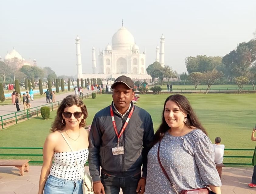 Agra: Taj Mahal Entry Tickets with optional Licensed Guide - Should you book this Taj Mahal entry ticket with a licensed guide?