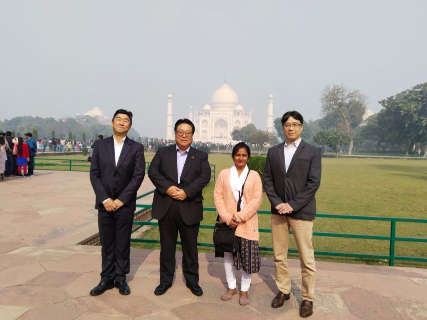 Agra: Taj Mahal Entry Tickets with optional Licensed Guide - FAQ