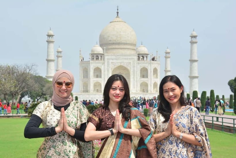 Agra: Taj Mahal & Mausoleum Skip-the-Line Tour with Options - Guide quality: what to look for on the day