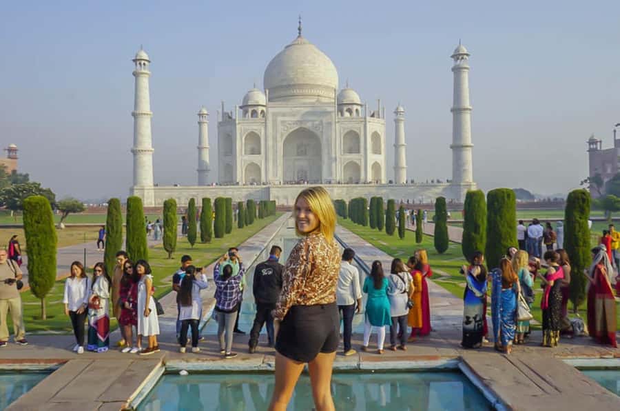 Agra: Taj Mahal Skip-the-Line Entry Ticket - The 3-hour walkthrough: marble, inlay, domes, and garden breathing room