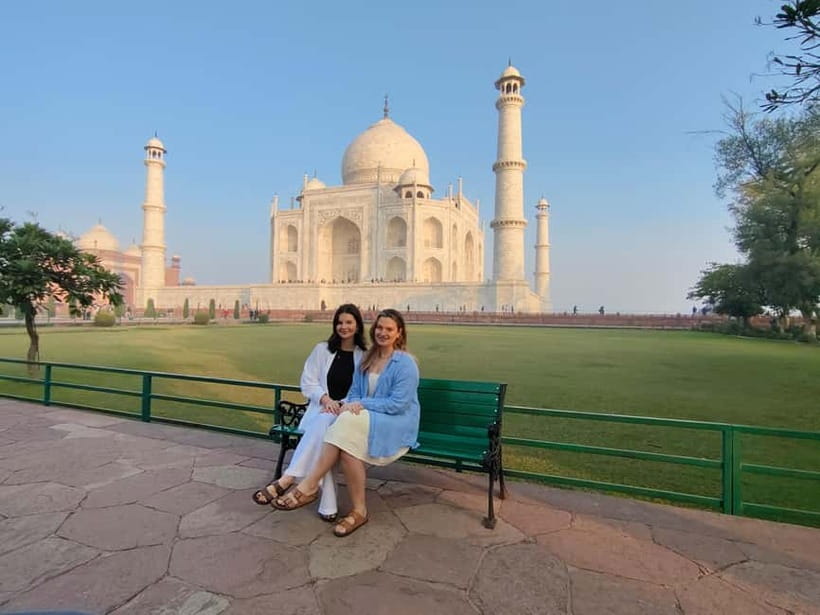Agra: Taj Mahal Skip-the-Line & Guided Private 3 Hours Tour - Taj Mahal Fast-Track: what you really buy with skip-the-line