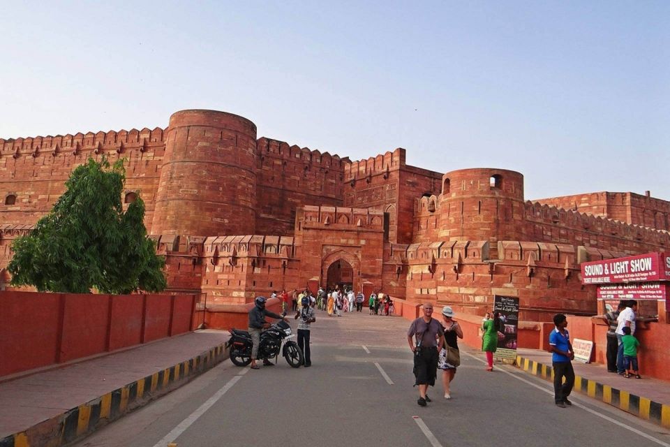 Agra: Tajmahal and Agra fort Entry tickets with Tour Guide - Key highlights worth planning for