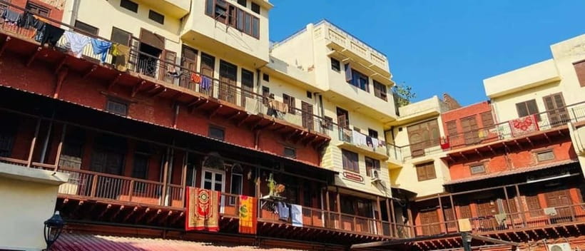 Amritsar Heritage Walk: "Back in Time" - Starting outside the partition museum: context first