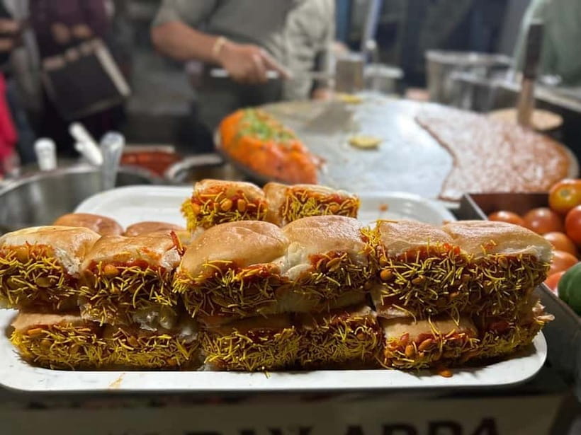 Bangalore : Evening Food Street Walk and Market Visit - Key things that make this tour worth your evening