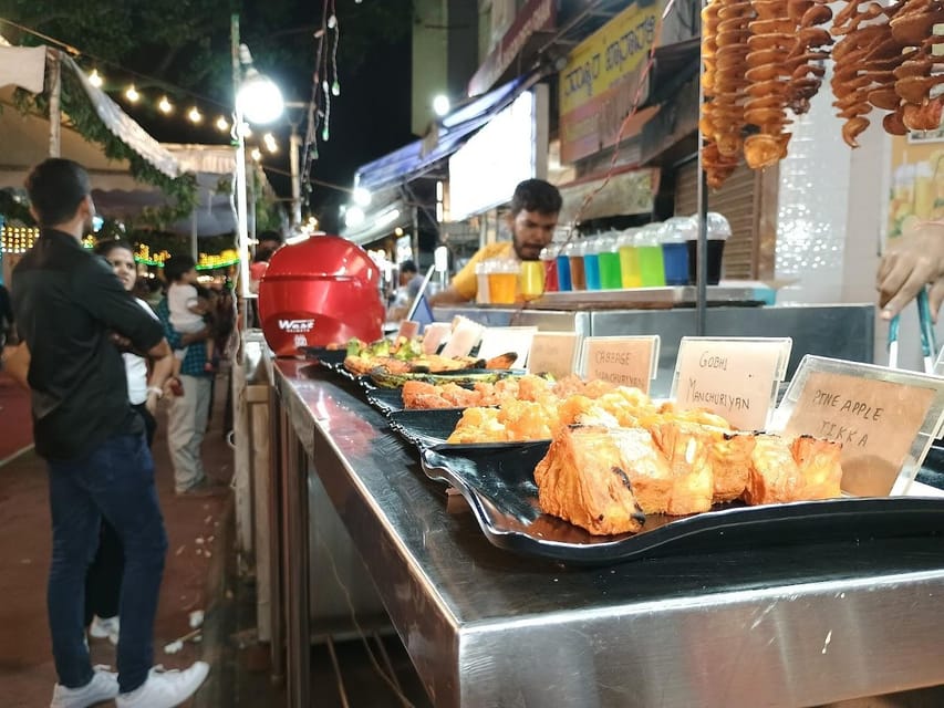 Bangalore : Evening Food Street Walk and Market Visit - The Metro ride to VV Puram: a smart reset between stops