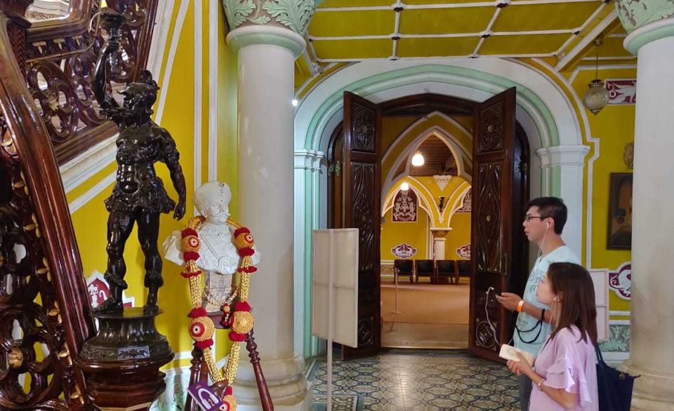 Bangalore: Full-Day Private City Tour with Lunch - Lunch that teaches you the local way of eating