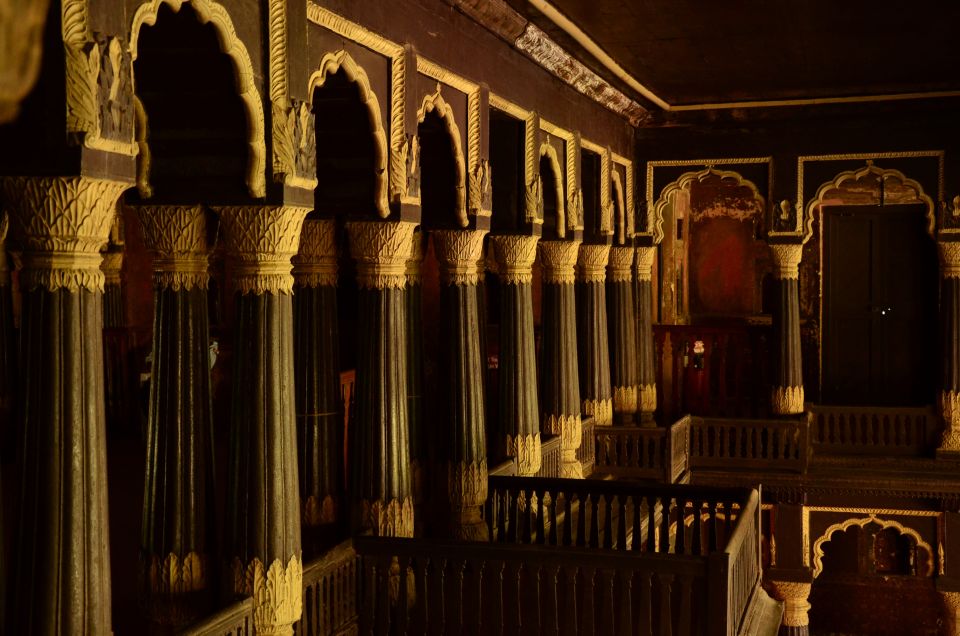 Bangalore: Walking Tour of Fort, Palaces, and Market - Key highlights you’ll feel right away