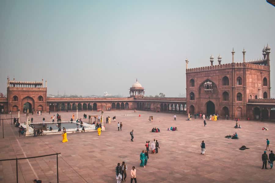 Build Your Own: custom private tour of Delhi with transfer - New Delhi Icons: Qutub Minar, Lotus Temple, and Akshardham