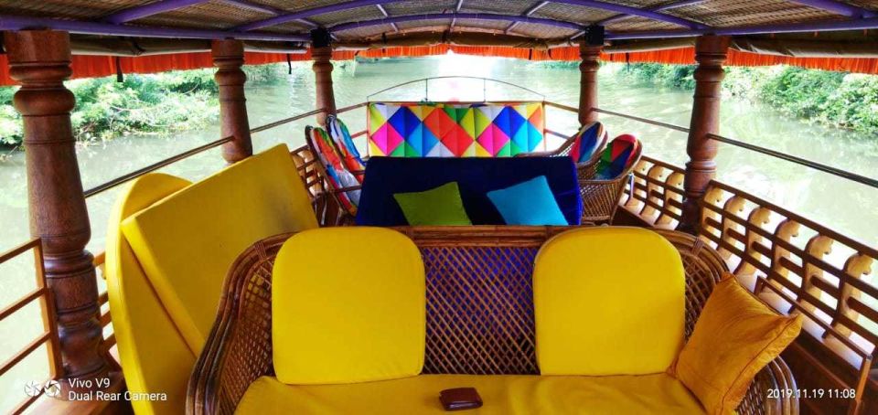 Cochin : Alleppey/Alappuzha Backwater Canoe (Shikara) Cruise - Do you need a guide? Here’s when it’s worth the extra cost