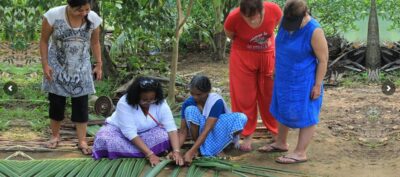 Cochin: Backwater Village Eco Boat Cruise with Lunch - From Fort Cochin to the launch area: travel time you should plan for