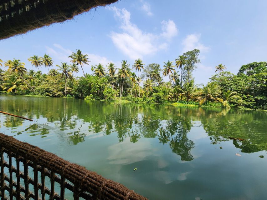 Cochin: Backwater Village Eco Boat Cruise with Lunch - The pace and the guide: how the day stays relaxed