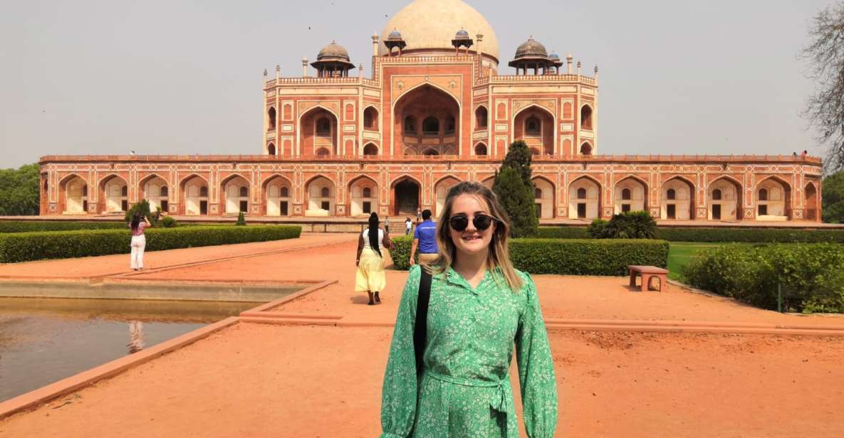 Delhi: 2-Day Delhi & Taj Mahal Tour by Car - Day 1: Old Delhi + New Delhi Landmarks Packed Into One Smooth Flow