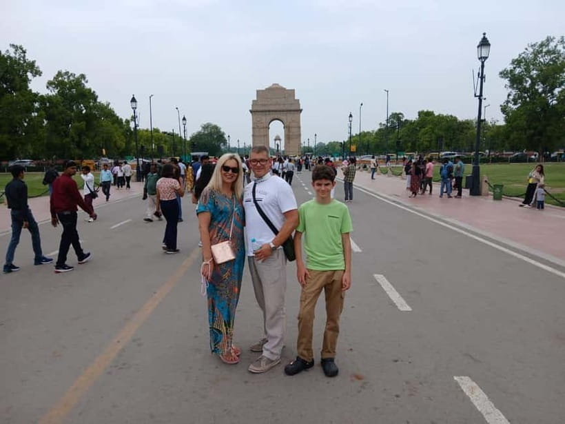 Delhi: Customizable Old and New Delhi Half or Full Day Tour - Qutb Minar and Humayun’s Tomb gardens: monuments with breathing room