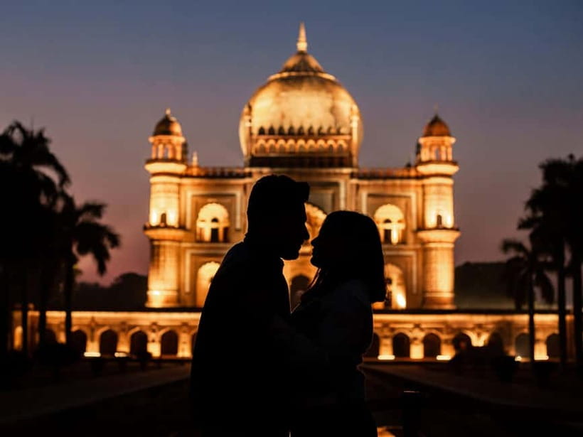 Delhi: Evening City Tour with Private Guide By Car - Night in Delhi: why this route feels special