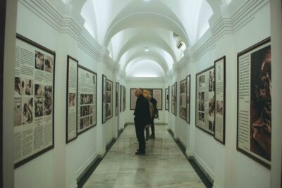 Delhi Footsteps of Mahatma Gandhi Half-Day Tour - Indira Gandhi Memorial Museum: the Nehru-Gandhi story behind independence