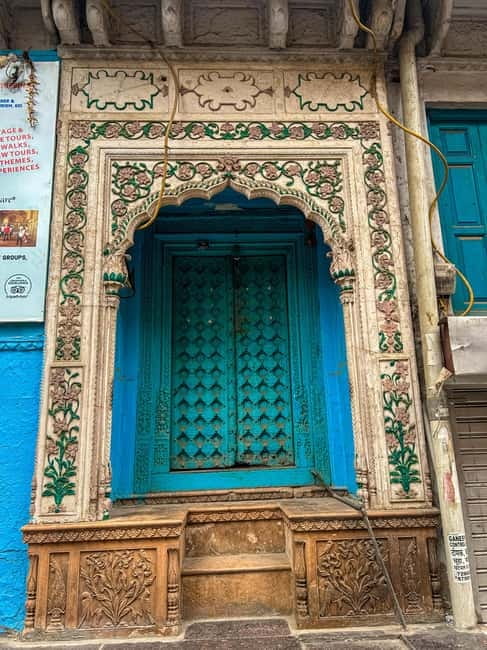 DELHI: NEW AND OLD SELF ITINERARY FULL DAY OR HALF DAY TOUR - How the AC Vehicle, Guide, and Timing Keep It From Feeling Like a Marathon