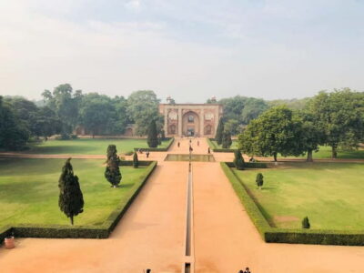 Delhi: Old and New Delhi Guided Full or Half-Day Tour - Pickup, air-conditioned car, and the relief of not navigating