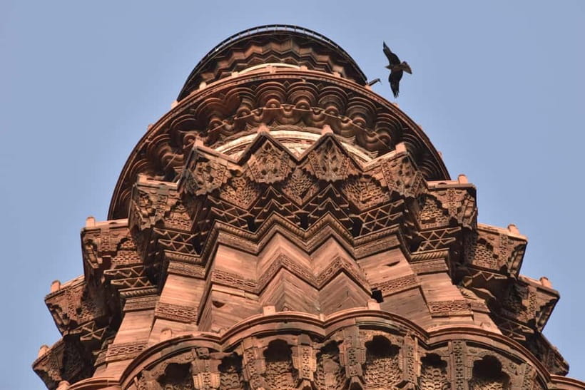 Delhi: Old and New Delhi Guided Full or Half-Day Tour - Lodi Garden and Agrasen Ki Baoli: Small Stops That Add Texture