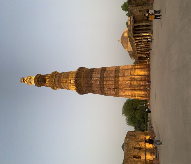 Delhi: Old and New Delhi Private Full or Half-Day Tour - Agrasen ki Baoli and the stepwell pause: small structure, big vibe