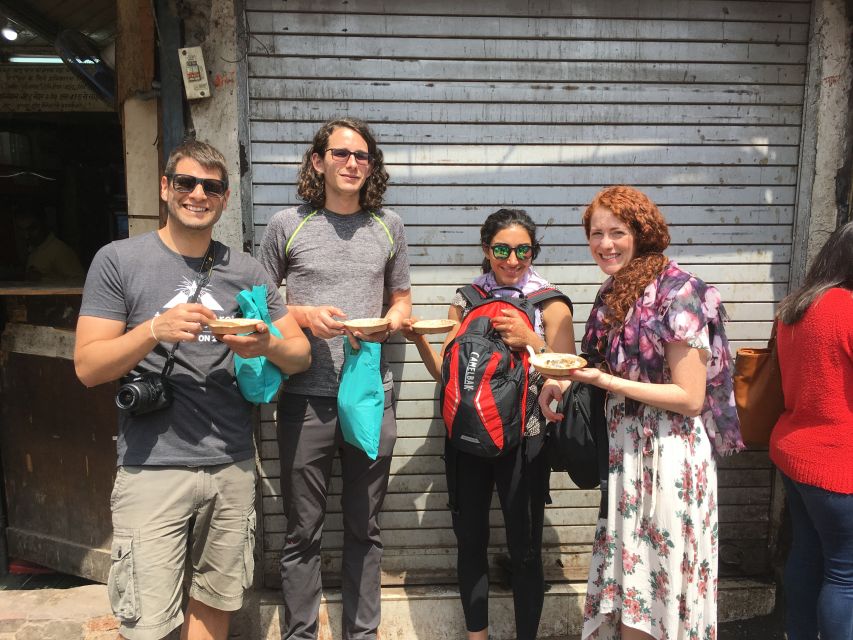 Delhi: Old and New Delhi Private Full or Half-Day Tour - Rickshaw ride in Old Delhi: short trip, long impression