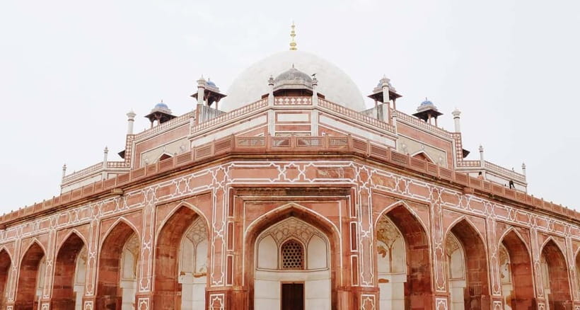Delhi: Old and New Delhi Private Full or Half-Day Tour - Lodhi Garden and timing: where the day breathes