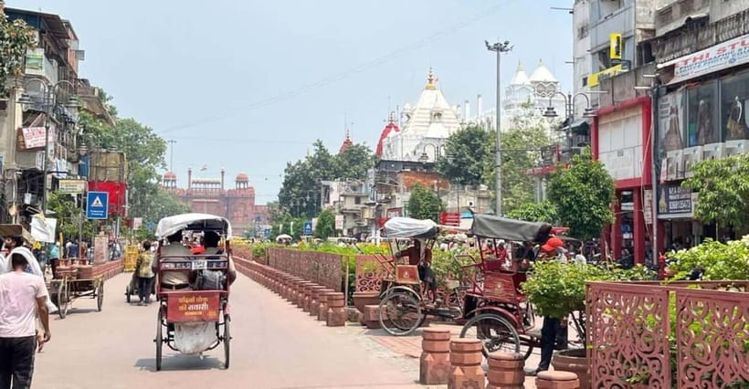 Delhi: Old Delhi City Tour with Tuk-Tuk Ride & Street Food - Old Delhi in 4–6 Hours: Why This Time Window Works