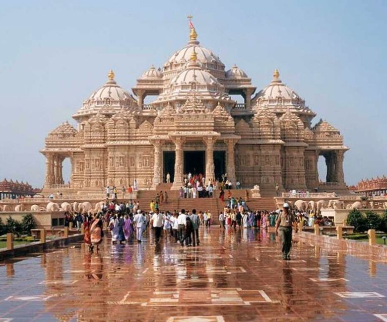 Delhi: Private Delhi Spiritual Sightseeing Tour By Car - A 6-hour Delhi spiritual circuit that actually fits your day