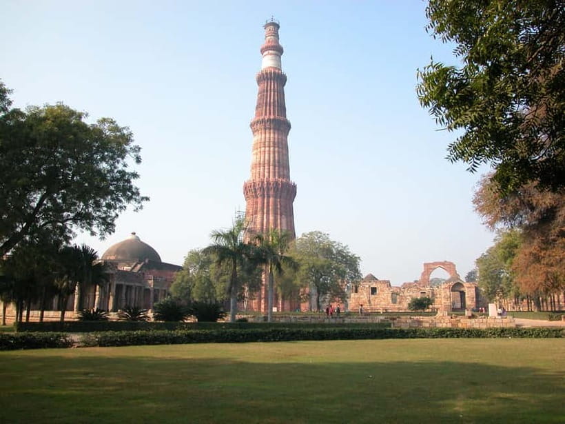 Delhi: Private Full-Day City Tour of Old and New Delhi - Who should book this Old and New Delhi day tour