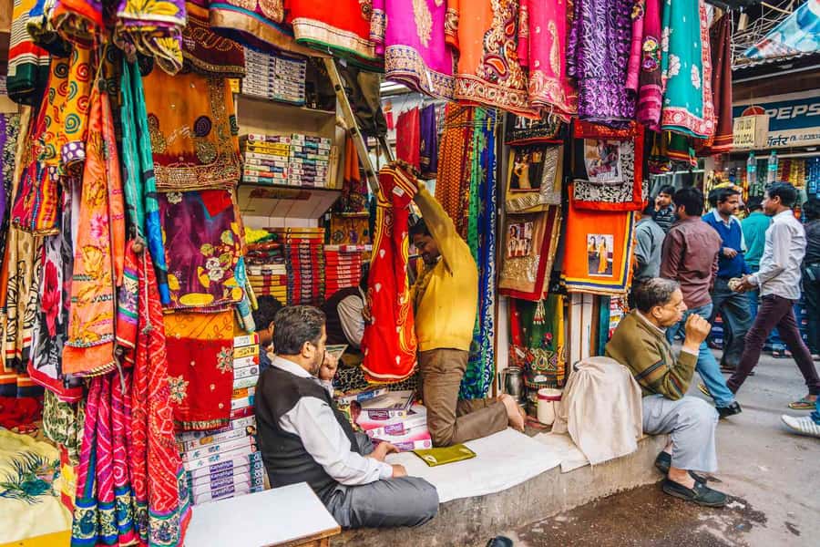 Delhi: Private Half-Day Shopping Tour with Transfer - Who This Tour Suits Best (And Who Might Want to Skip It)