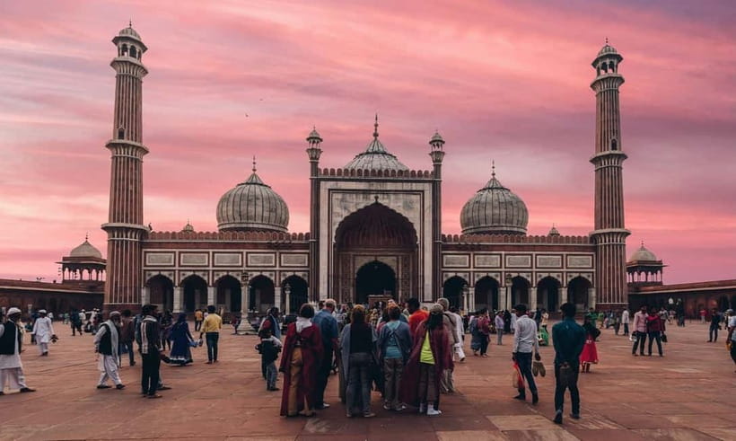 Delhi: Private Old & New Delhi Tour – Full or Half Day - Old Delhi first: from Jama Masjid to Mughal Delhi