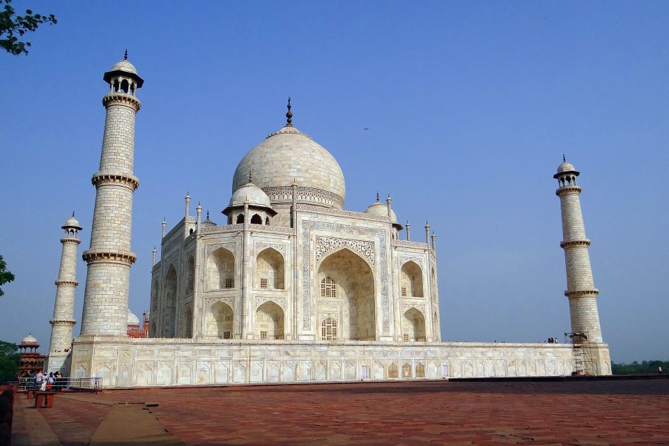 Delhi: Taj Mahal and Agra Private Day Trip with Hotel Pickup - Agra Fort (1565): the red sandstone contrast you’ll appreciate