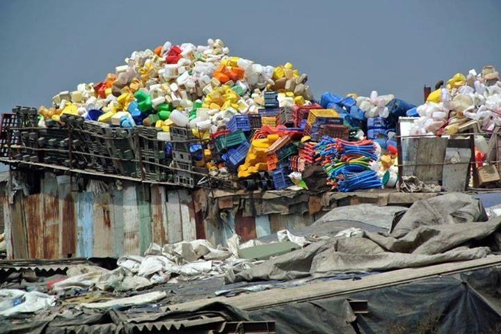 Dharavi Slum Tour & Mumbai Sightseeing - Getting picked up in Friends Colony (and why that matters)