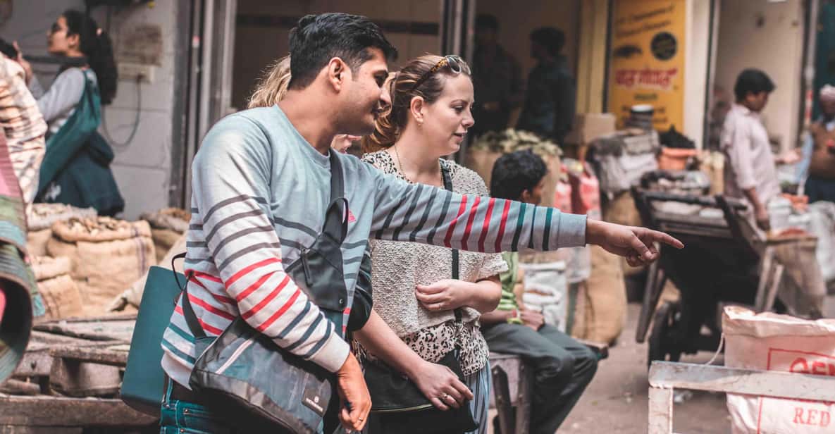 Discover Old Delhi: 3-Hour group tour with pick-up & drop - Old Delhi in three hours: how the route stays manageable