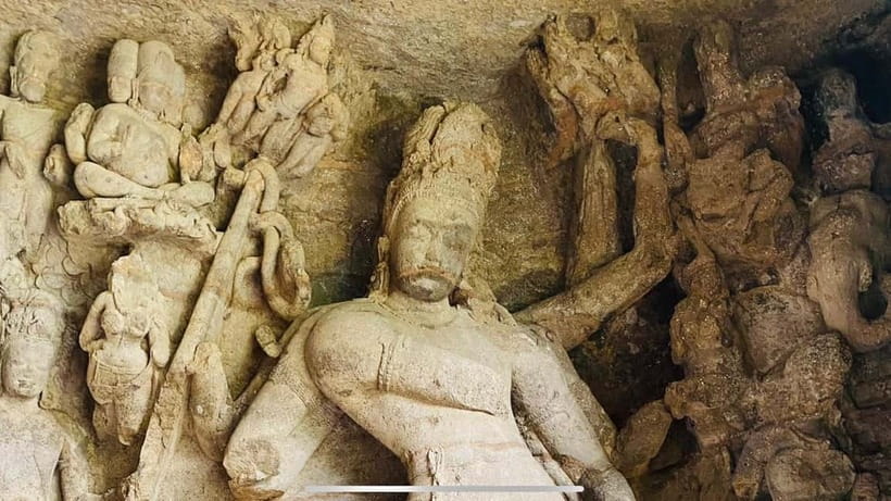 Elephanta caves tour in Mumbai - Group & Private Options - The caves: 5th-century rock-cut Shiva temples you can’t rush