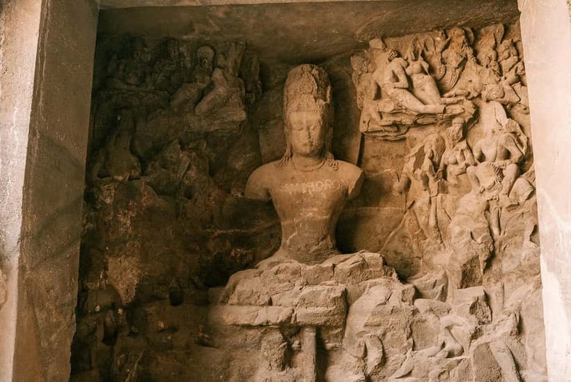Elephanta caves tour in Mumbai - Group & Private Options - What to bring (and what not to wear)