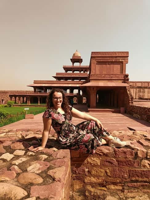 From Agra: Fatehpur Sikri Private Tour - Tomb of Salim Chishti: Spiritual Space Inside an Imperial Site