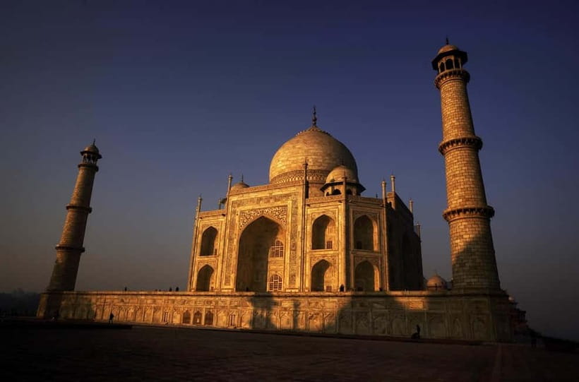 From Agra: Half Day Sunrise Tour of Taj Mahal with Agra Fort - Private guide languages: English, Spanish, French, and German