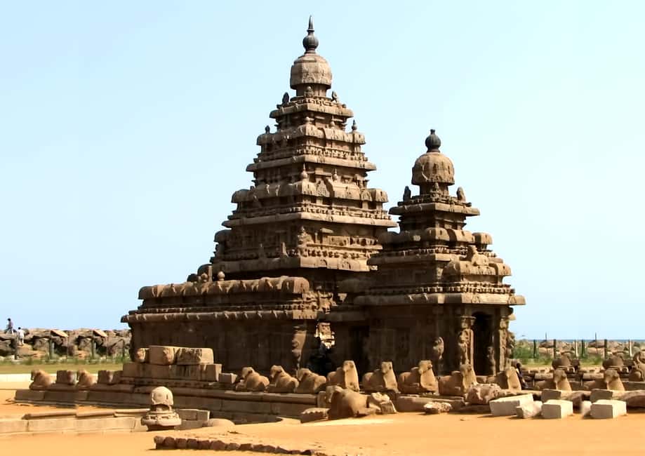 From Chennai: Private Kanchipuram and Mahabalipuram Day Tour - Varadharaja Perumal: Vishnu worship and temple-scale architecture