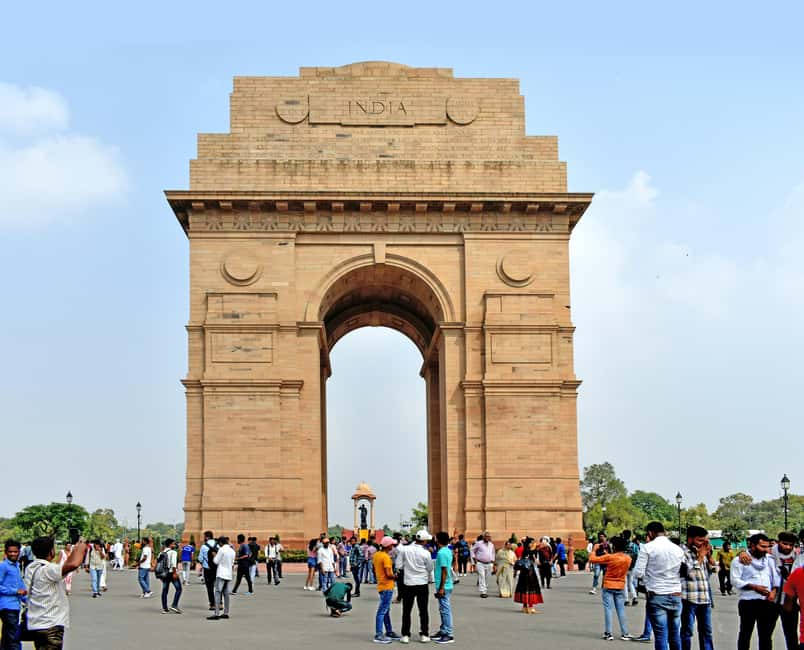 From Delhi: 4-Day Golden Triangle & Ranthambore Tiger Safari - Jaipur in a Guided Sweep: Amber Fort, Jal Mahal, and the Main Squares
