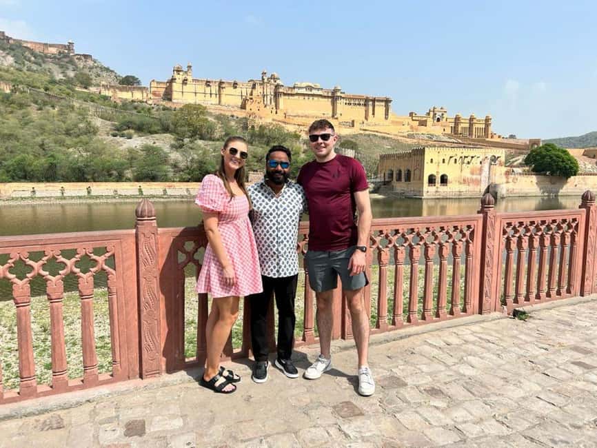 From Delhi: 5 Days Private Luxury Golden Triangle Tour - Day 2: Old and New Delhi in one day, then a drive to Agra