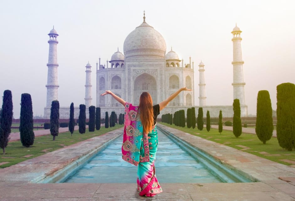 From Delhi/Agra: Taj Mahal Tour with Rental Saree Experience - Saree photos that look good (and don’t turn into a hassle)
